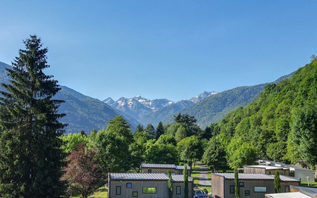 Pourquoi choisir les Pyrénées pour vos vacances en Camping ?